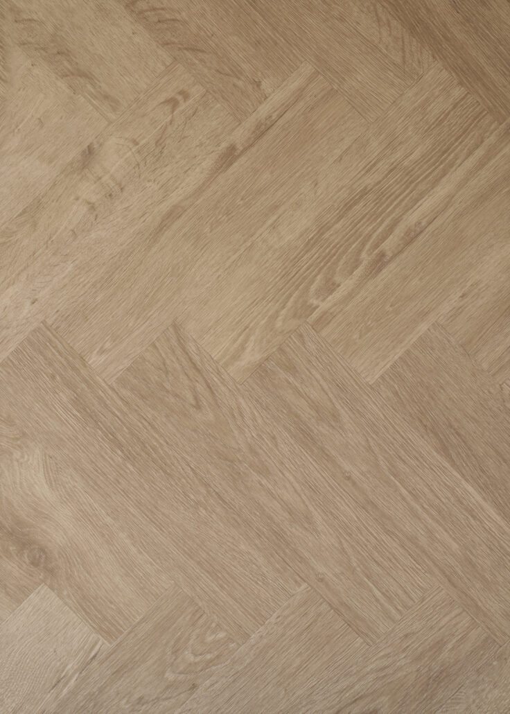 Country Oak — LVT Herringbone