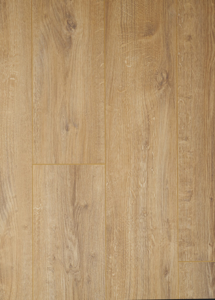 Country Oak — Laminate Plank