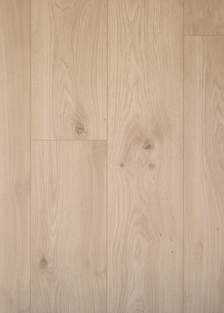 Misty Oak — Laminate Plank